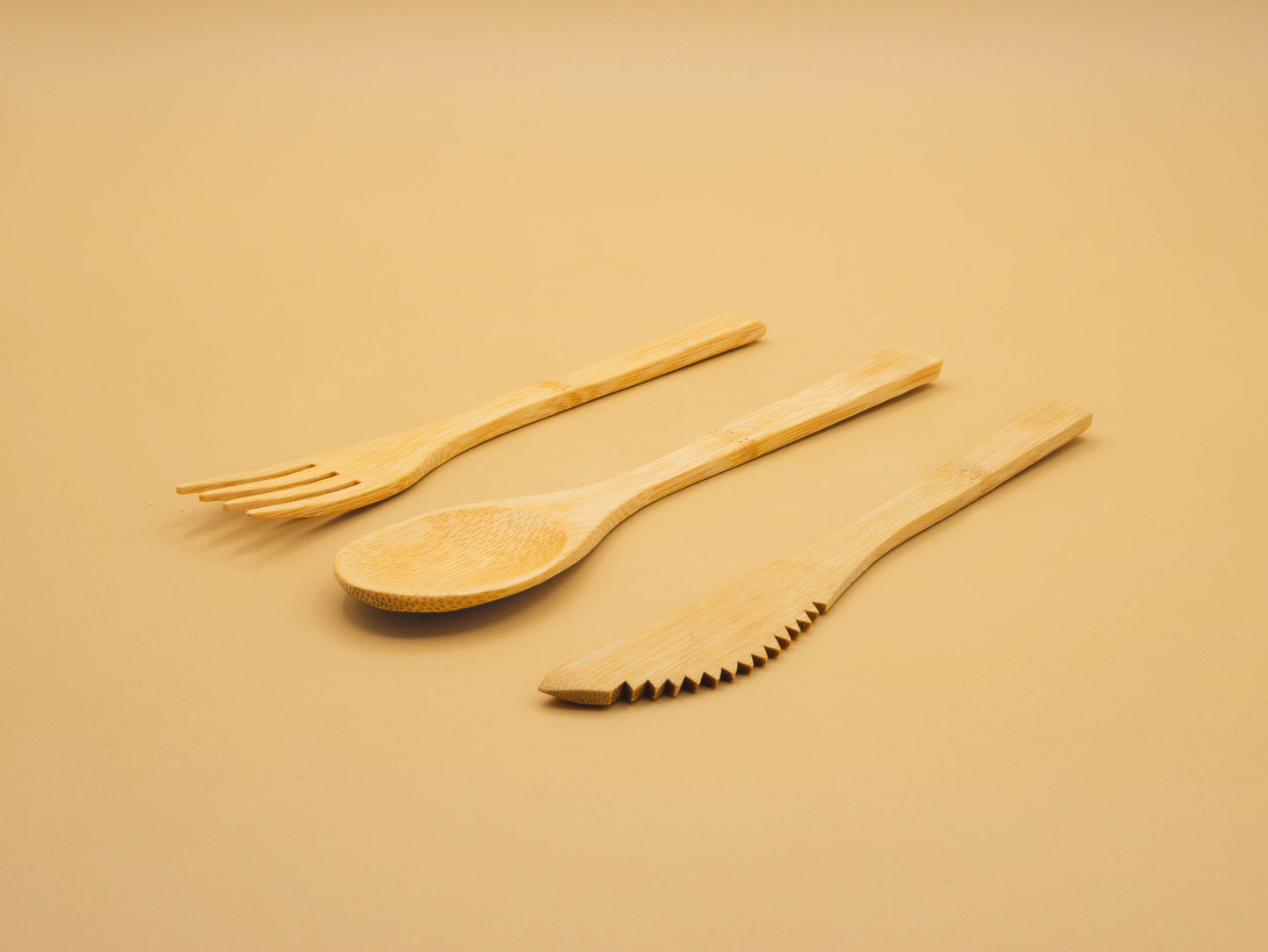 Set di Posate in Bambù riutilizzabili - 7 pezzi