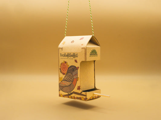 Outdoor Buffet Birds